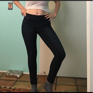 Liverpool Leggings Size 4